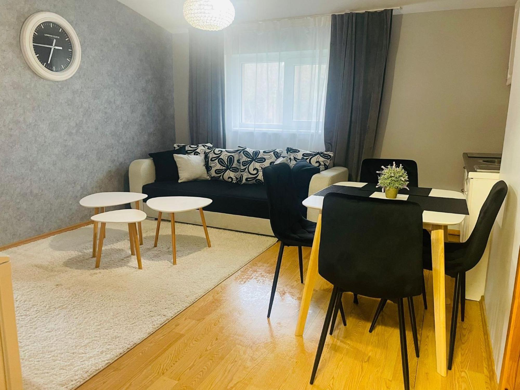 Vila"Anna" Apartment Palanga Ngoại thất bức ảnh
